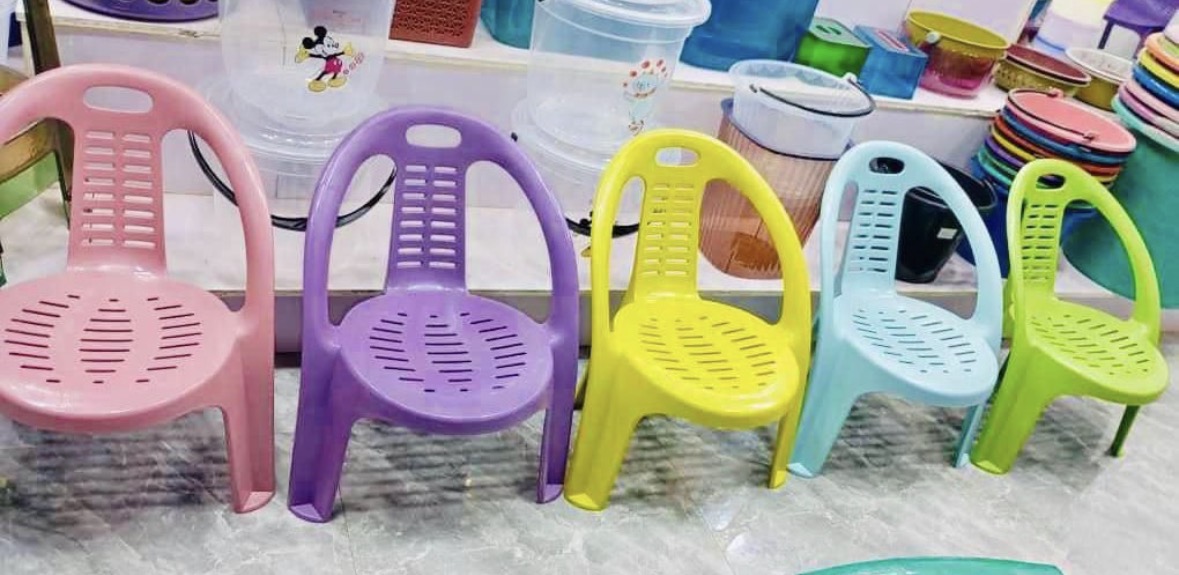 Screenshot Comfortable children chair - Image 1